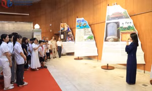 Exhibition showcases Van Mieu – Quoc Tu Giam and Quang Ninh’s tradition of learning