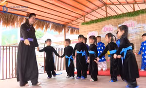 Preserving folk melodies for children in the mountainous communities