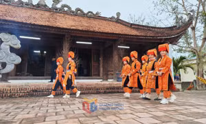 Ba Che promotes eco-tourism to preserve culture