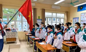 Quang Ninh students return to school after Tet