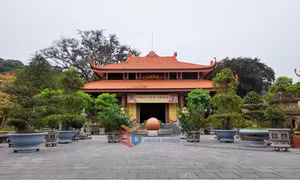 Lan Pagoda – The dream of riding dragon 