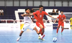 Việt Nam take first win at regional futsal championship