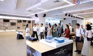 Quang Ninh delegation surveys investment promotion activities in Xiamen (China)