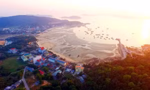 Programs launched to stimulate summer tourism in Co To