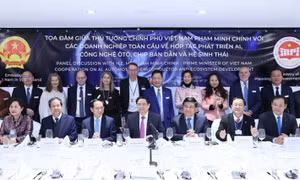 PM affirms Việt Nam’s potential for AI, semiconductor and automotive technology