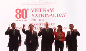UK officials highlight Việt Nam's transformation