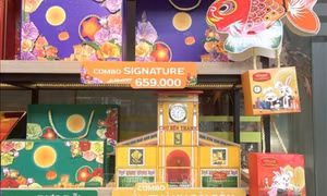 HCM City’s mooncake market heats up ahead of Mid-Autumn Festival