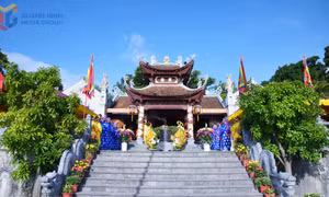 Cua Ong temple autumn festival 2025 opens
