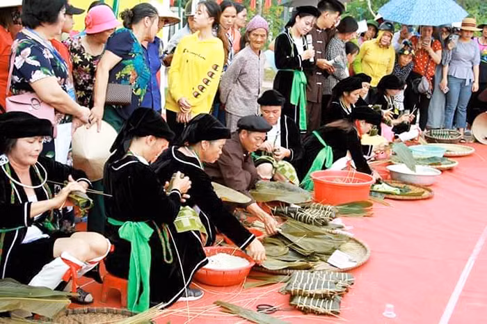 San Diu minority ethnic people participated in cultural festivals.