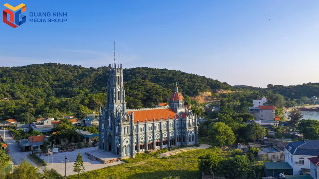 Thanh Lan church