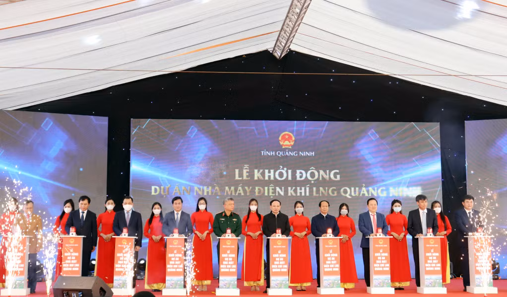 Quang Ninh liquefied natural gas power project is the first power project using imported liquefied natural gas in the North.