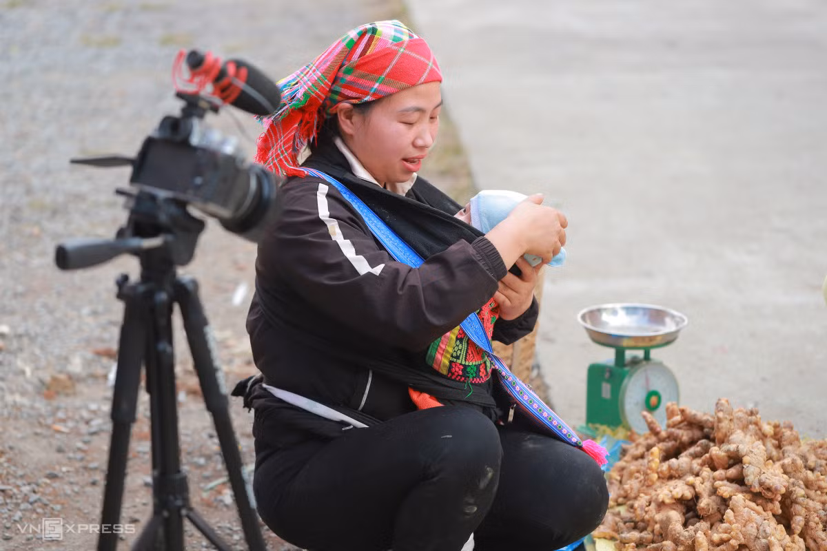 Rural mountain market turns into YouTube hotspot