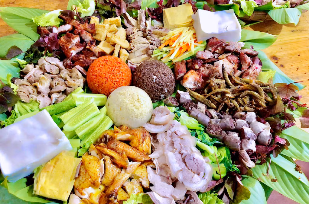 Đây là dịp để du khách trải nghiệm những sản vật độc đáo của người dân Hải Sơn.