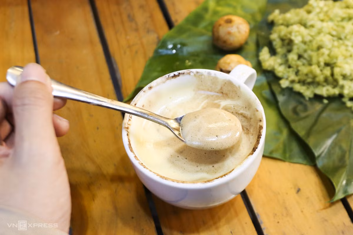 Signature autumn delicacies in Hanoi