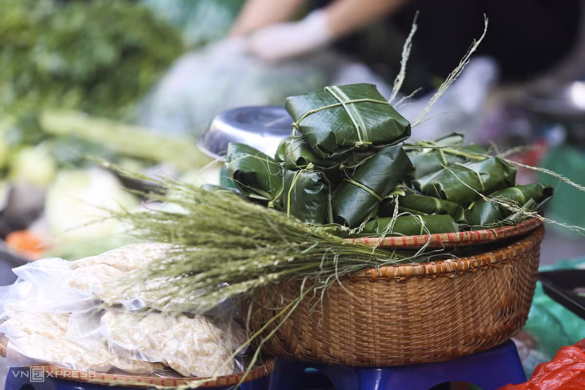 Signature autumn delicacies in Hanoi