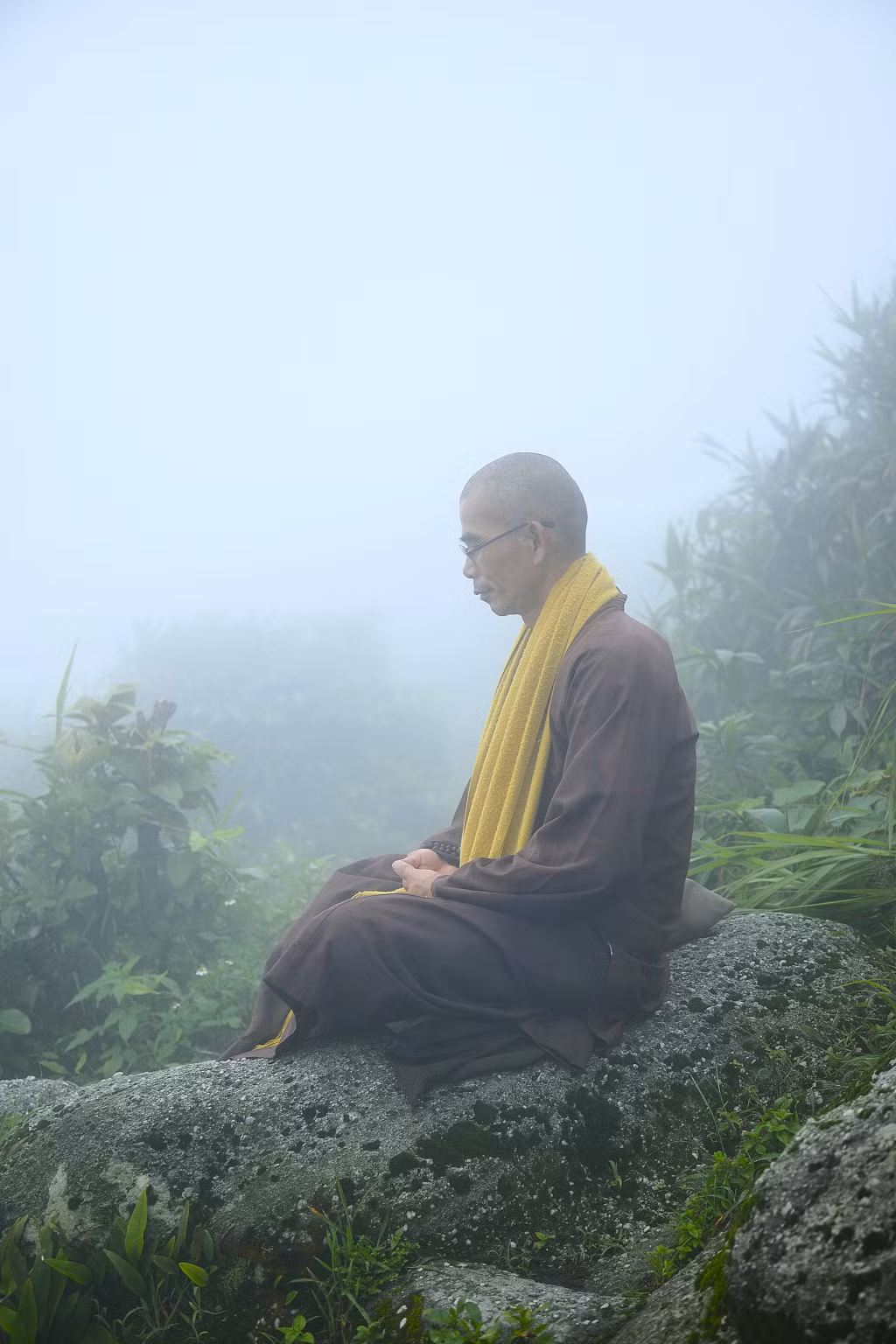 For thousands of years, Yen Tu, embraced by seas of white clouds, has remained a spiritual sanctuary for generations of Buddhist practitioners on the path of meditation and enlightenment.