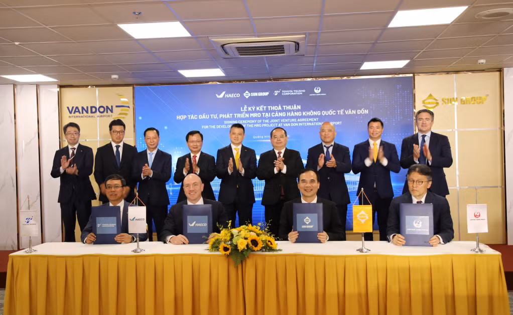 Sun Group, HAECO, Japan Airlines and Toyota Tsusho sign a joint venture agreement to invest in and develop a USD 360 million Maintenance, Repair and Overhaul (MRO) complex at Van Don International Airport.