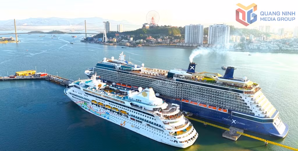Cruise ships arrive in large numbers at Ha Long International Cruise Port.