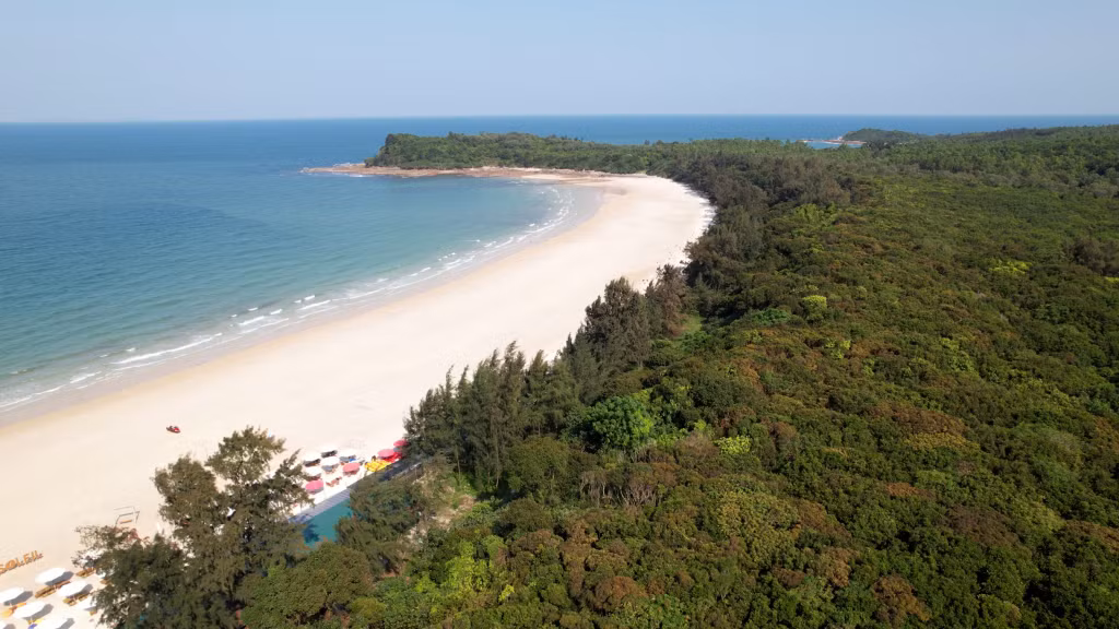 The pristine beach of Minh Chau beachis considered one of the most beautiful beaches in the Gulf of Tonkin.