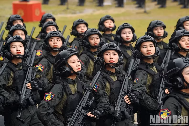 The parade of female Special Police soldiers.
