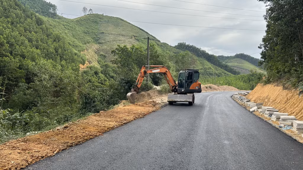 The road will play an important role in local socio-economic development.