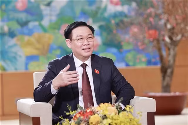 NA Chairman Vương Đình Huệ at the interview with Vietnam News Agency. — VNA/VNS Photo Doãn Tấn