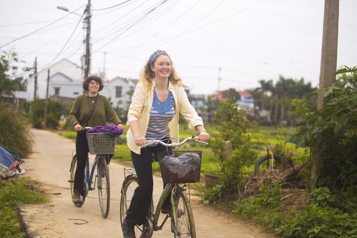 Foreigners delight in Hoi An's Tet experiences ảnh 7 Foreigners delight in Hoi An's Tet experiences