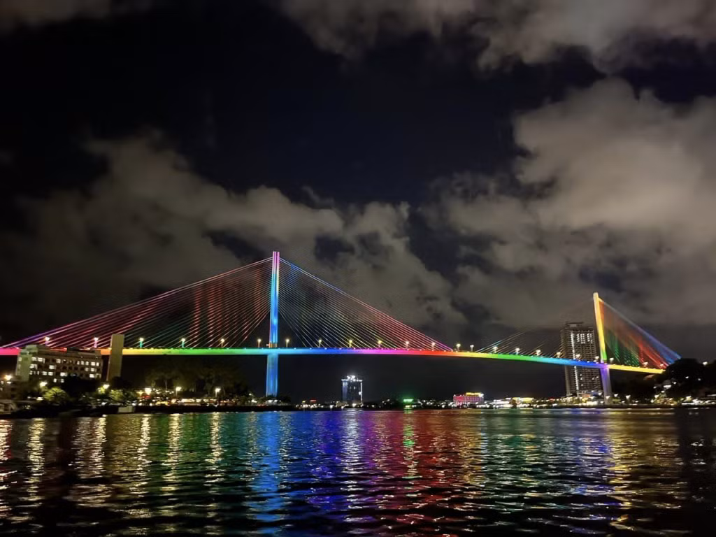 At night the cables of the bridge are illuminated by colorful lights that make it look really splendid.