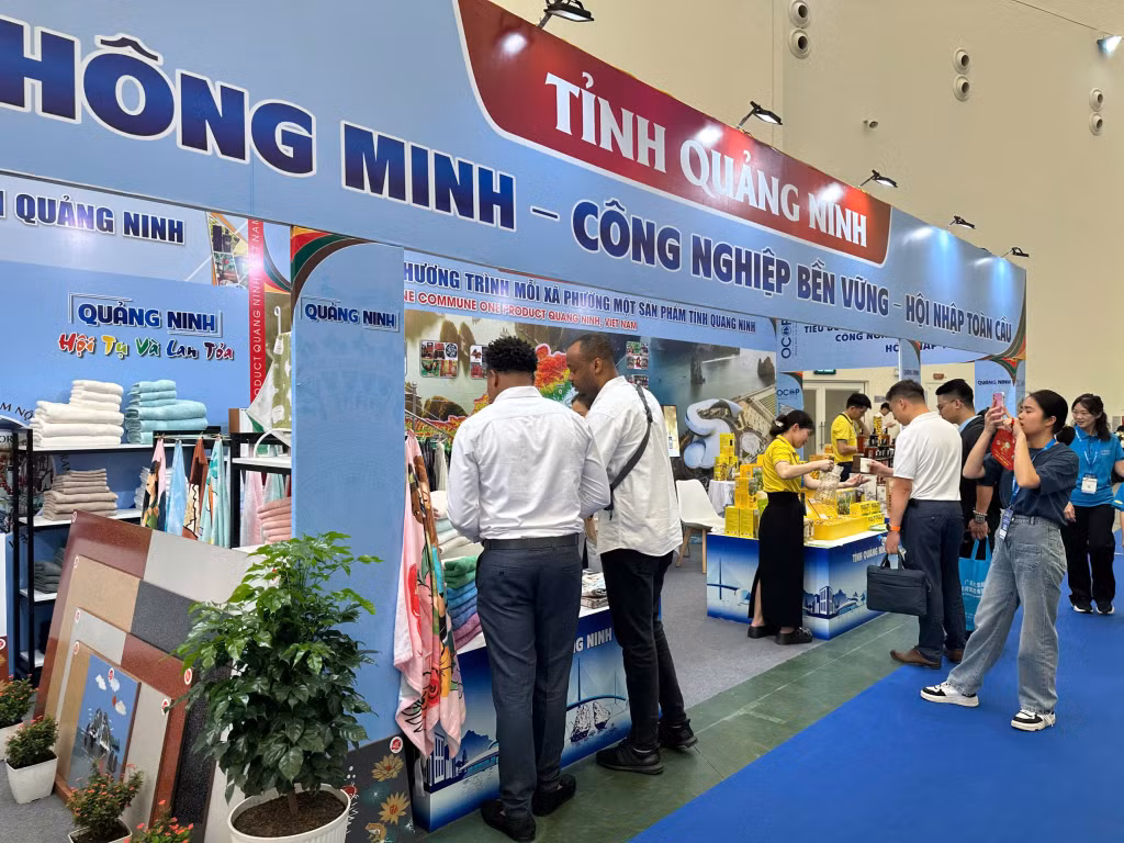 Exhibition booths representing Quang Ninh Province at the 35th Vietnam Expo 2026.