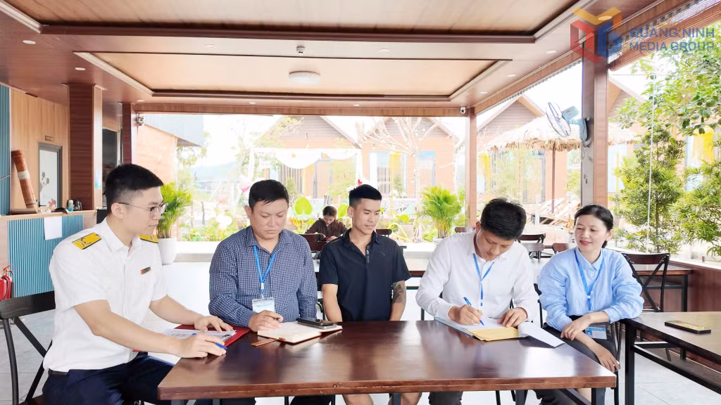 Co To authorities inspect accommodation establishments and encourage operators to strictly comply with commercial conduct regulations.