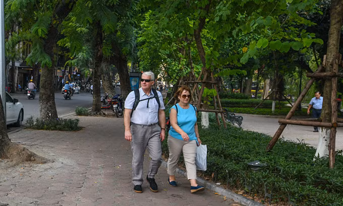 Hanoi among world's top 10 cities for digital nomads: survey