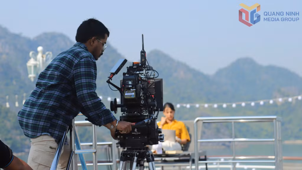 The natural beauty of Ha Long Bay has inspired excitement and enthusiasm among both the cast and crew throughout the shoot.
