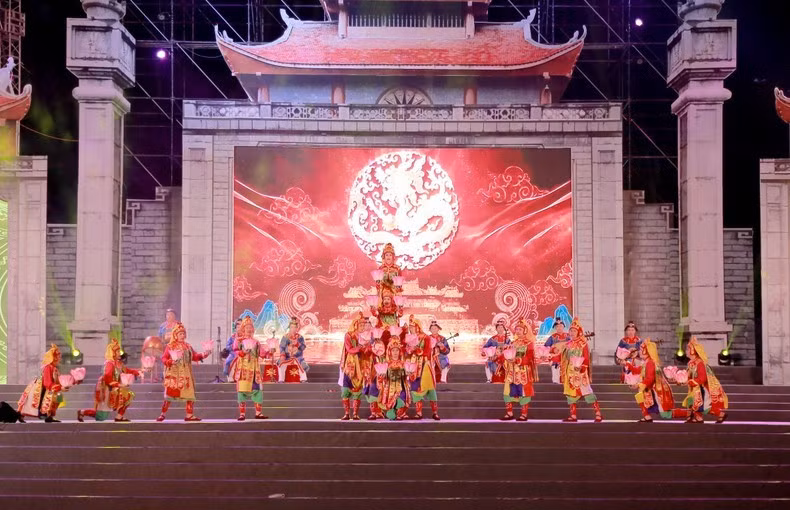 Hue royal court music is promoted at the festival.