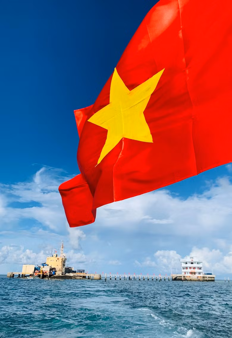 Da Nam Island