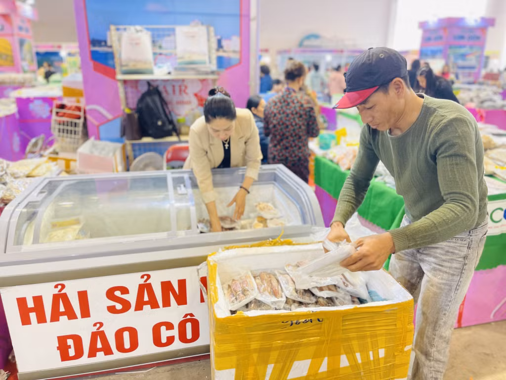Businesses and production facilities continuously replenish their stock.