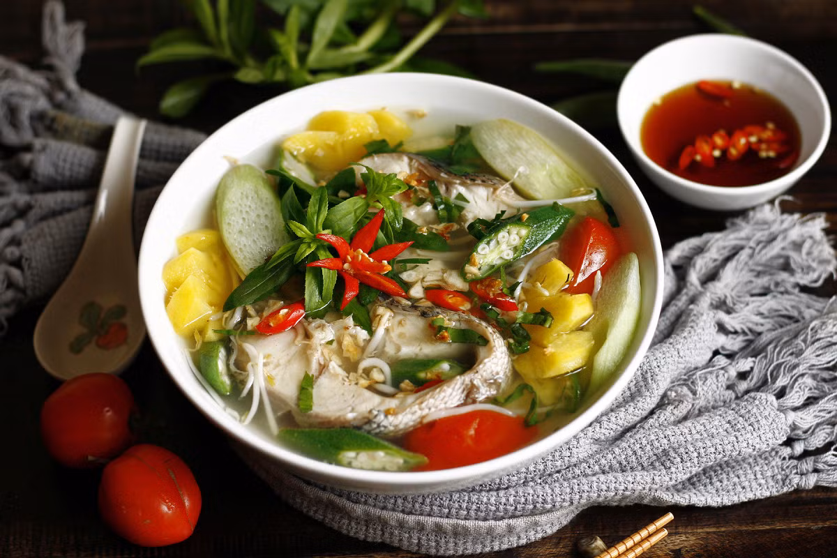 Sour fish soup has a perfect balance of sweet and sour flavors. Photo by VnExpress/Bui Thuy