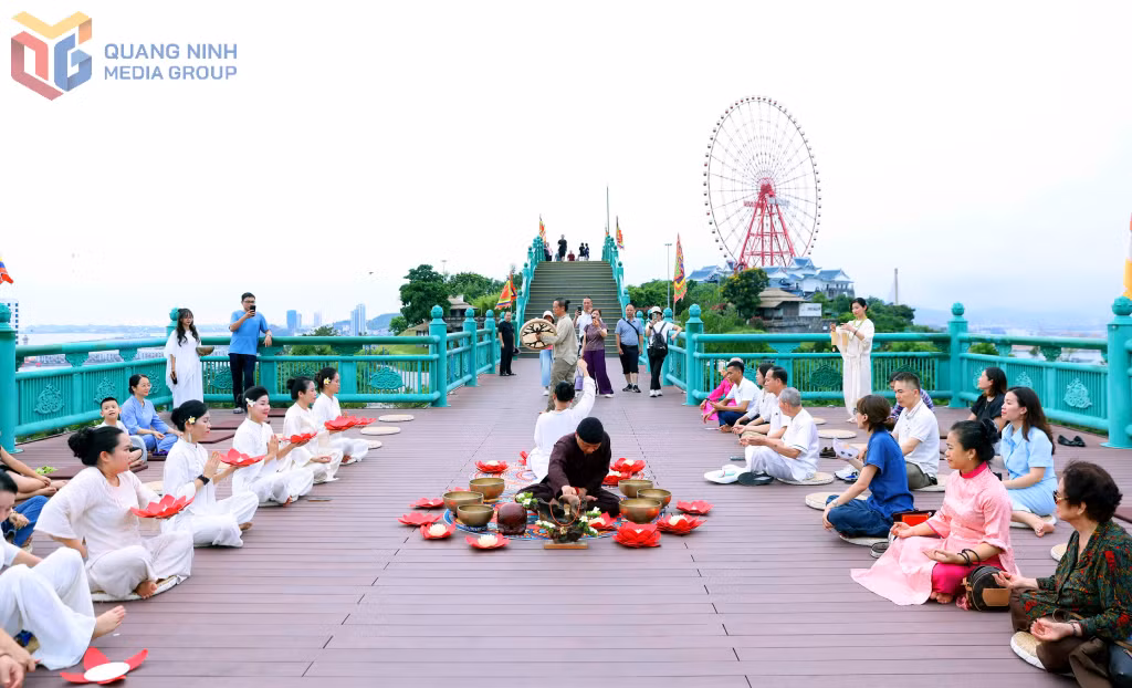 The journey also connects visitors with nearby attractions and scenic sites, enriching their travel experience.