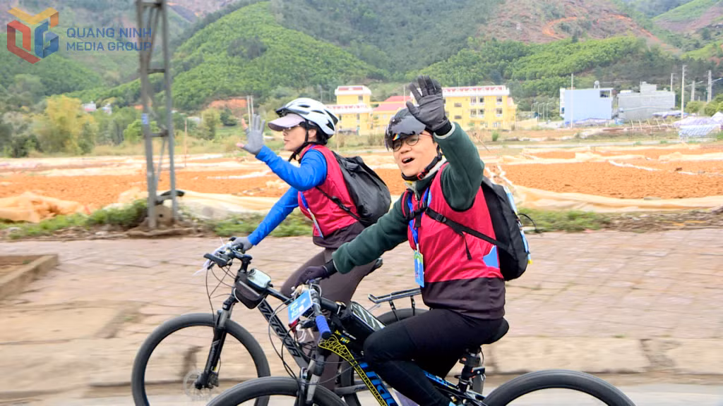 Chinese athletes enthusiastically participated in the event.