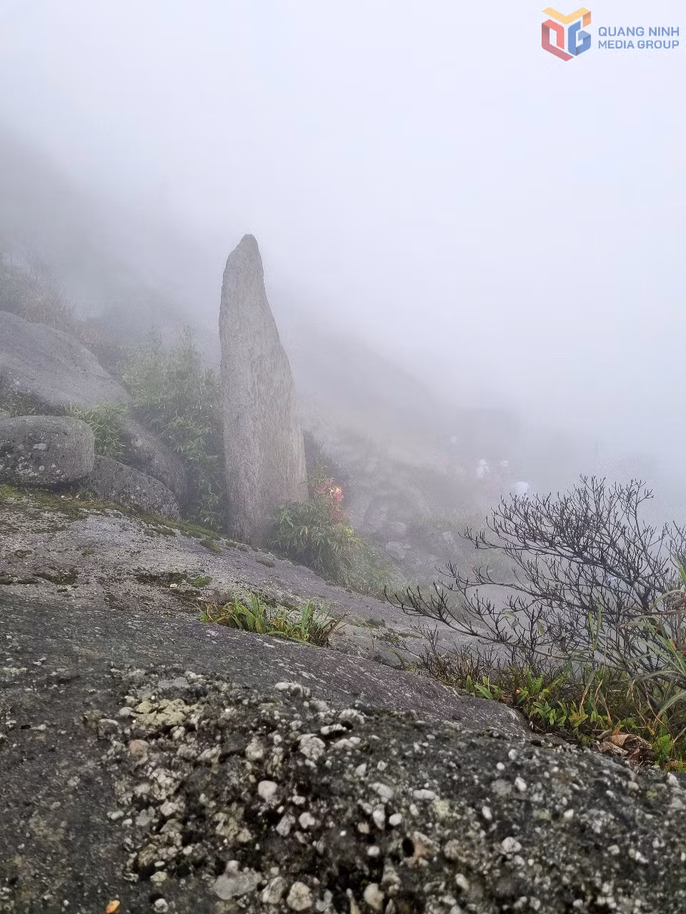 The Buddha Stele is a large natural rock located at the summit of Yen Tu Mountain.