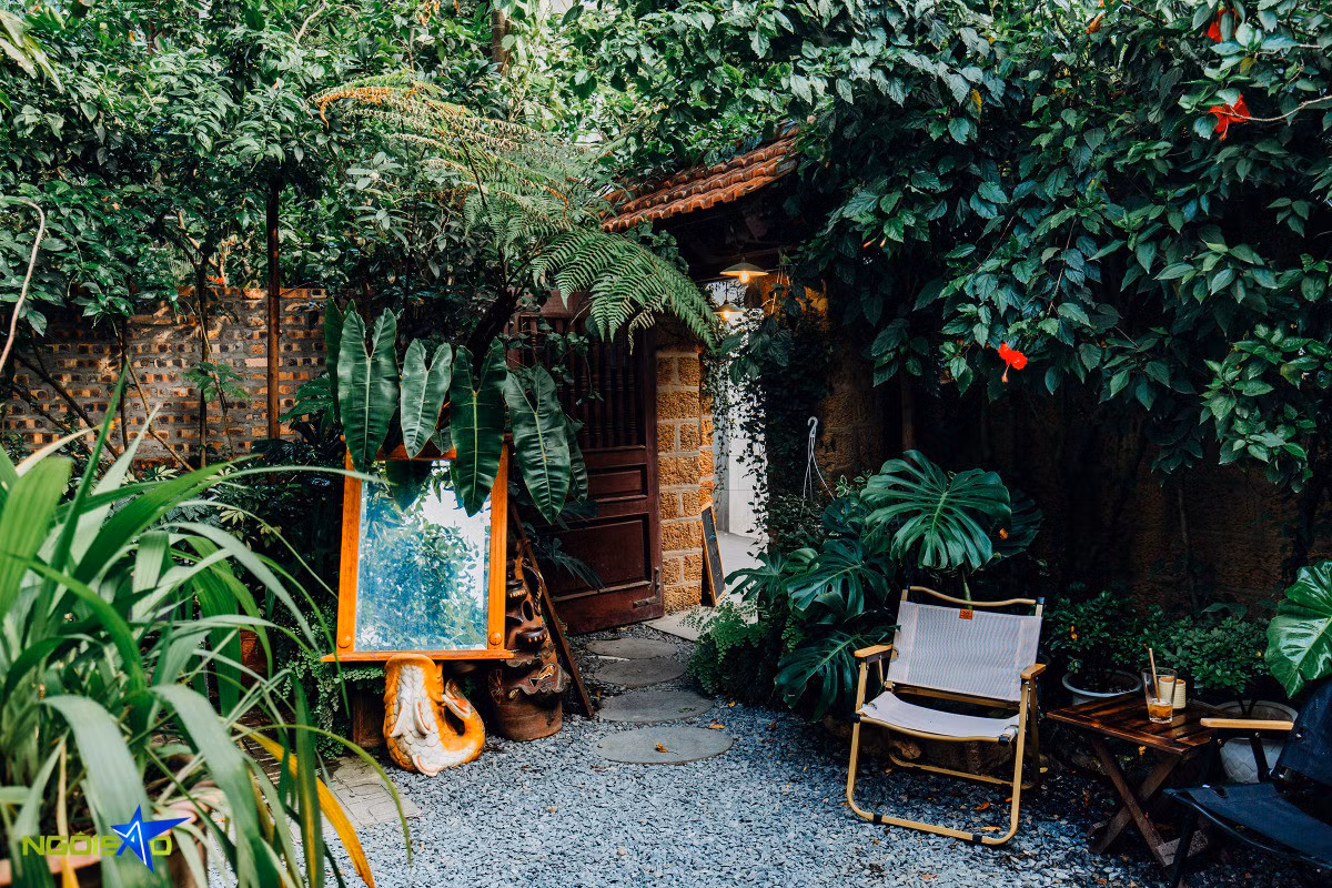 Escape to greenleaf retreat: A tranquil coffee spot in Hanoi