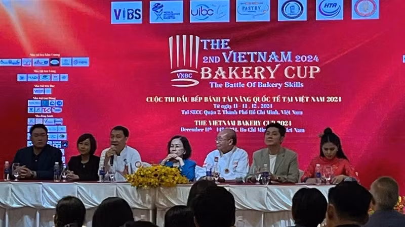Representatives from the organising board of the 2024 International Bakery Chef Competition provide information at the press conference on October 9.
