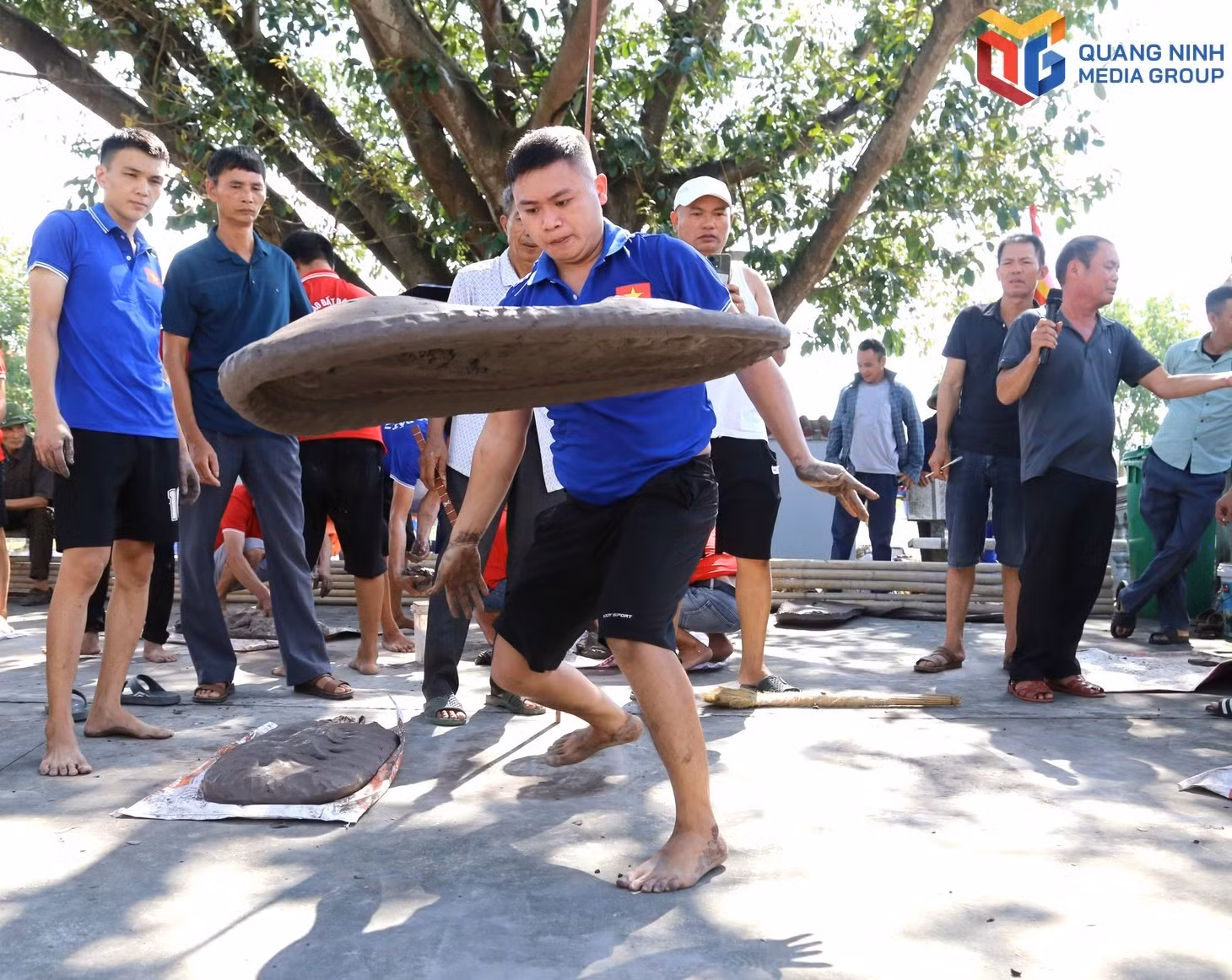 021026ansinh4.jpg