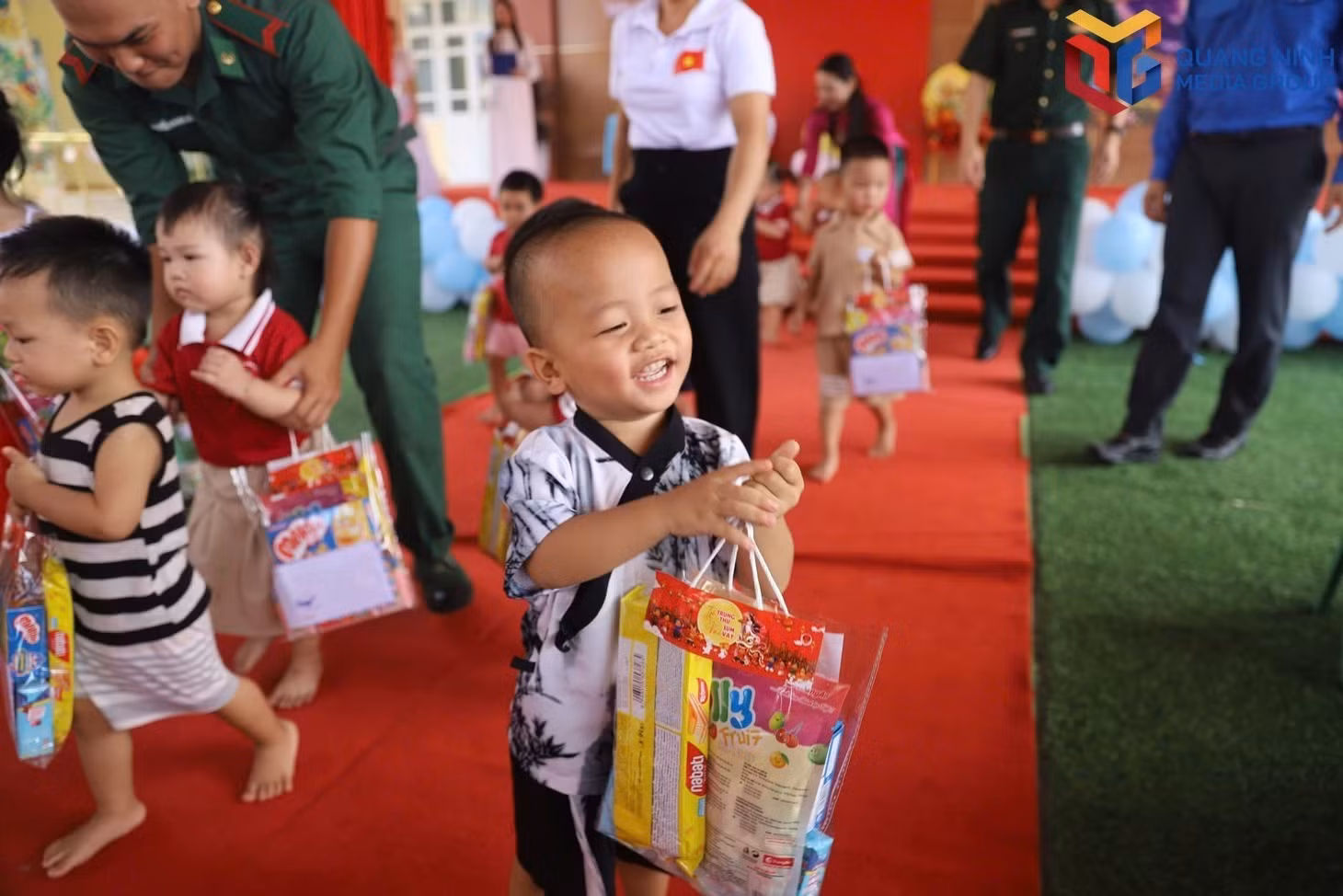 260926trungthu16.jpg