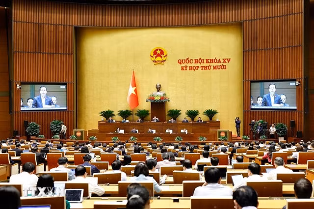 A meeting at the National Assembly Hall. VNA/VNS Photo Doãn Tấn