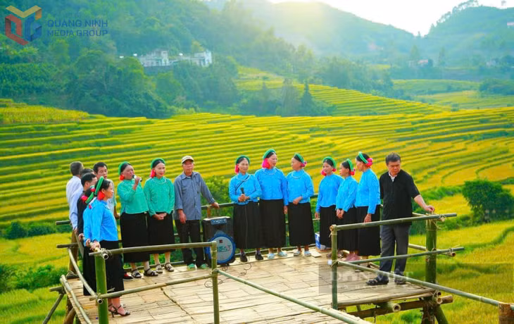 The festival is organized to continue preserving and promoting the cultural identity of the San Chi ethnic community in Dong Ngu commune.