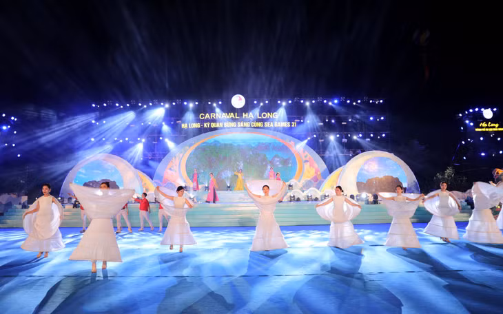 Ha Long Carnival 2022