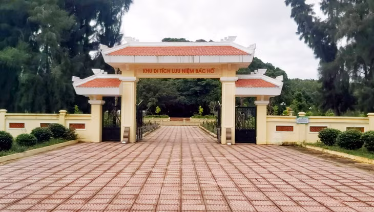The Uncle Ho memorial site on Van Don district’s Ngọc Vung island