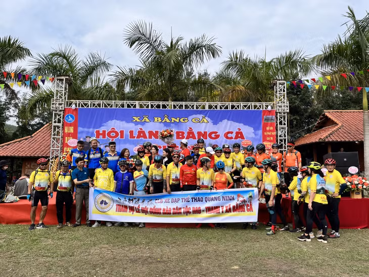 Quang Ninh Sports Bicycle Club gathered at the festival.