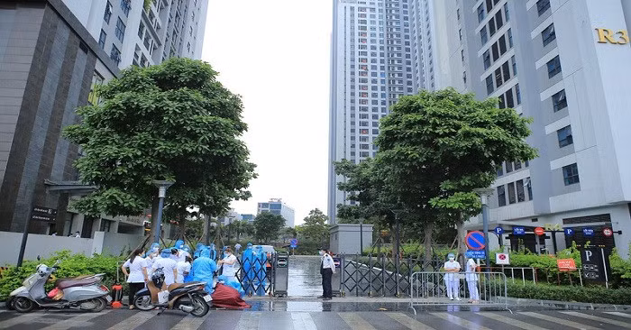 Ha Noi imposes stricter measures to contain COVID-19 ảnh 1 Ha Noi imposes stricter measures to contain COVID-19 ảnh 1