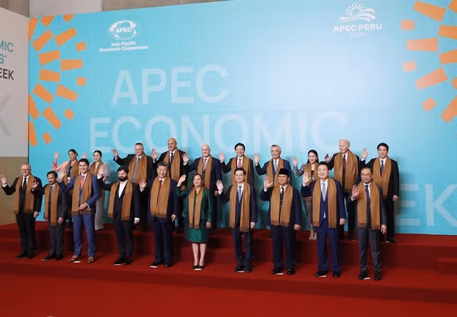 State President Lương Cường (second row, first from right) and other country leaders at the 31st APEC Economic Leaders' Summit in Lima, Peru in November 2024. — VNA/VNS Photo Lâm Khánh